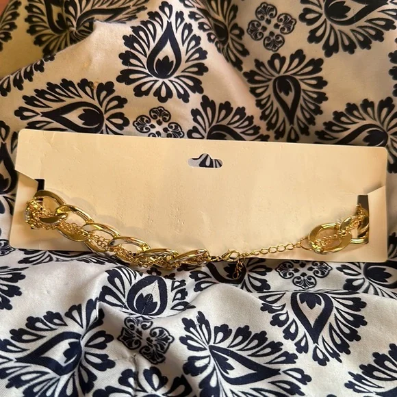 Chloe’s Accessory Gold Necklace Lead compliant NEW - Picture 6 of 9